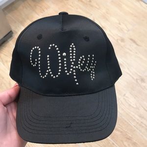 Bride Wifey Hat from Icing